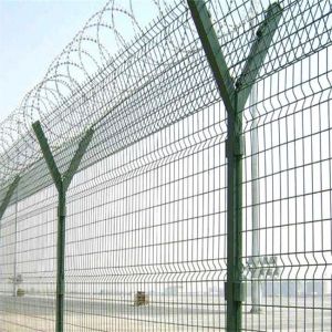 green power coated Dia 500mm BTO-22 Razor Barbed Wire Airport Security Fence 1.8