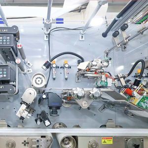 Full Servo Baby Diaper Making Machine High Speed Automatic System with Good