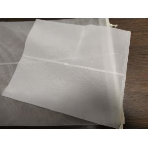 Food Grade Nut Milk Strainer Bag , Mesh Strainer Bag Plain Weave Low Elongation