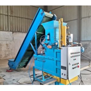 China 20HP Diesel Engine Hydraulic Press Baler Machine for Bagging Bale Hay Rice Wheat Straw on sale