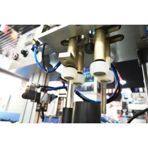 Semi-automatic Cosmetics Water Beverage Glass Spray Bottle Capping Machine 80W