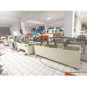 Full Automatic Machine For Producing Insect Glue Trap Pad Cockroach Traps And