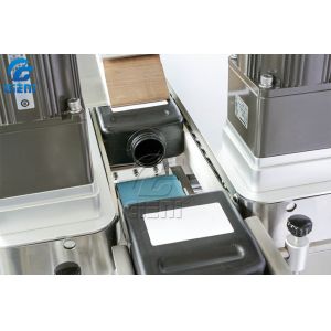 SS304 91mm Width Chemical Bottle Labeling Machine PLC Control