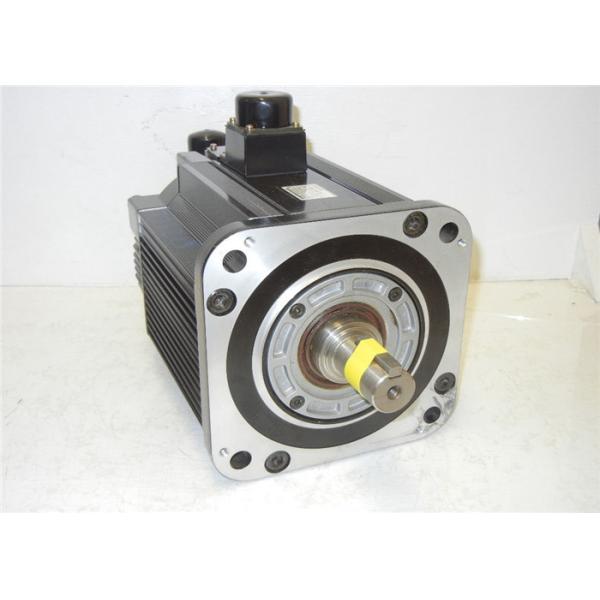 Yaskawa NEW ORIGINAL AC SERVO MOTOR 1500 R/MIN 45 A 200 V 4400 W AC SERVO MOTOR