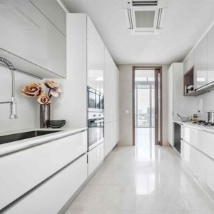 Customized Veneer Color High Glossy Smart Wooden Kitchen Cabinets for Kitchen