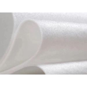 Lightweight Hot Air Through Nonwoven Fabric 100% Polyester 50 - 200GSM For
