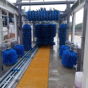NO. OF BRUSHES 9 Brushes Conveyor Belt Brush Washing Tunnel OEM