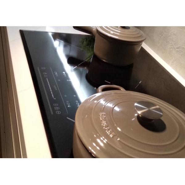 UV Cutting Quartz Stone Top