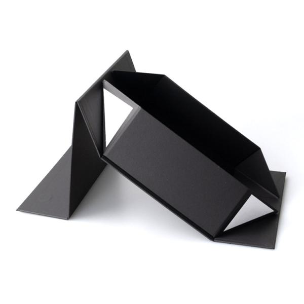 Flap Custom Matte Black Luxury Foldable Hard Paper Magnetic Closure Gift Box for Gifts
