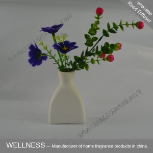 China Really Good Smelling Ceramic Flower Reed Diffuser Customized Fragrance Scented on sale