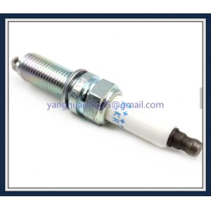 Car Auto Parts PLKR7A Spark Plug Y7MPP33 A004159180326 For Mercedes C200 E260