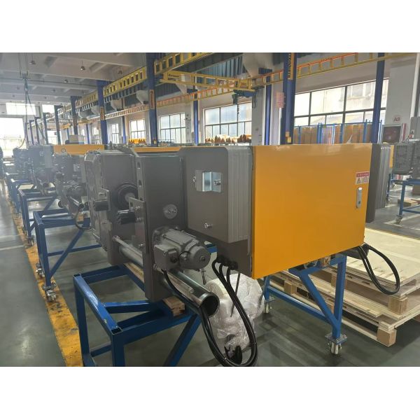 European Style Wire Rope Hoist with 220-460V Power for Construction and Mining