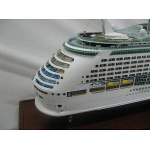 Regent Seven Seas Explorer Toy Cruise Ship Model 0.001mm Simulation Accuracy