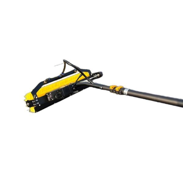 OEM Supported Lithium Battery Rolling Brush Solar Panel Cleaner with 5.5 M Rod