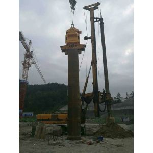 Customized Electrical Pile Driver Hammer 90kw Hydraulic Pile Vibro 1050r / Min