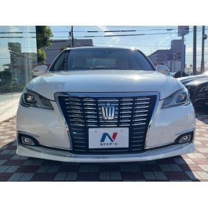 TOYOTA Royal Sedan Navigation Package Genuine Hard Drive Navigation System For