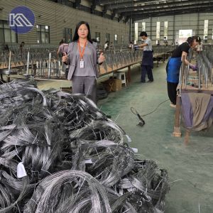 Inconspicuous Wire Network 10*10*1.4m Low Visible MZP Putanka Wire Barrier With 30kg For Ukraine Militay