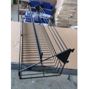 AT-0135 Black Metal Store Display Racks For Displaying Merchandise High