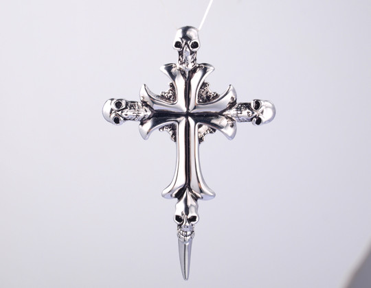 New Cross Collectioon 925 Sterling Silver Religious Pendant With Shimmering Cubic Zirconia Ice Crossd Out Pendant