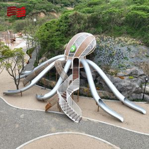 Expert Welding Technique for Outdoor Kids Playground Design of Park Amusement
