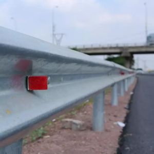 Galvanized Steel Rails for Roadway Safety Q345 Highway Guardrail Barrier for