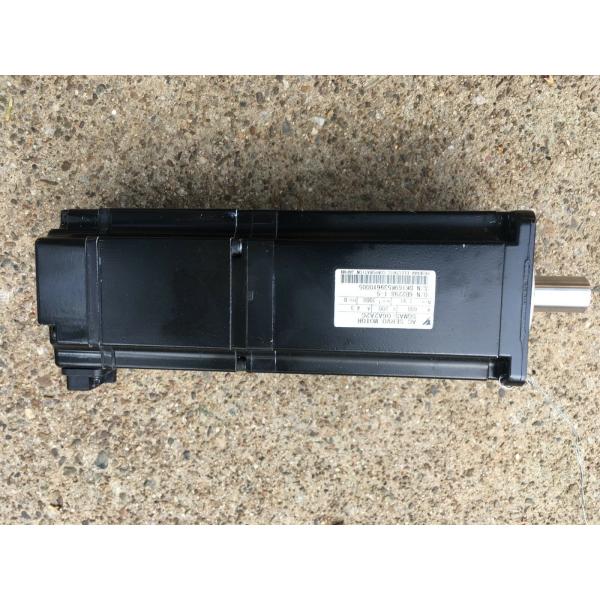 Quality SGMAS-06A2A2C 4.3AMP 200V 600WATT 300RPM,17-bit Absolute Encoder,With 24 VDC Brake,new original. wholesale