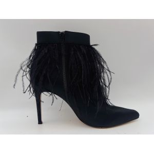 China Black Women'S Genuine Leather Boots , Stiletto Heel Pointed Toe Ankle Boots on sale