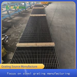 China 8m Long Span Toothed Steel Grating Customized Press Welding Process on sale