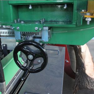 2000mm Max. Working Width Portable Electric Petrol Gas Bandsaw Sawmill for