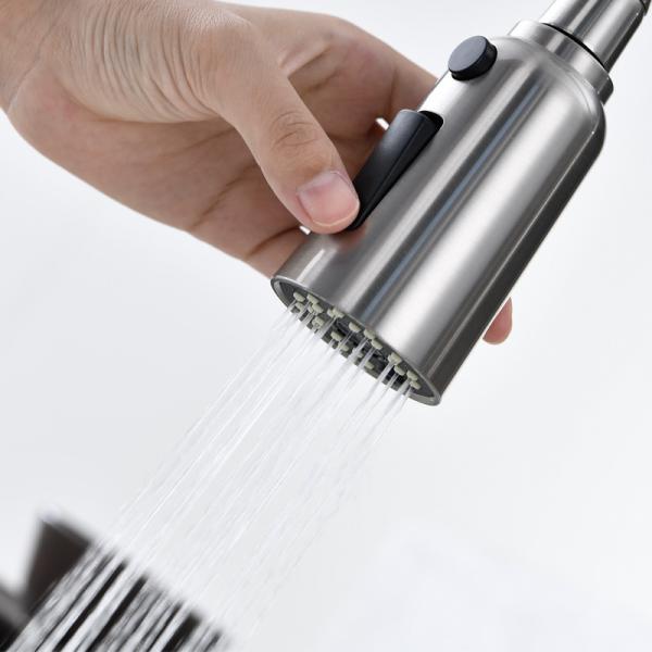 Retractable 360 Degree Rotation Faucets SUS304 Single Hole Pull Down Kitchen