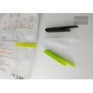 China Durable Small Plastic Bag Clips , Packet Sealing Clips 0.6mm Inner Hole Width on sale