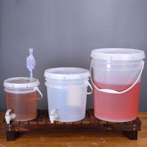 Custom Size 5L Plastic Bucket With Lid for Beer Wine Fruit Enzyme Food Sample