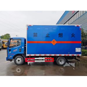 Dongfeng 4x2 6-ton, 8-ton, and 10 Ton Blasting Equipment Transport Vehicles for