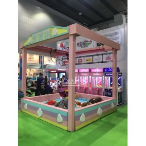 Playfun Indoor Amusement Park Human Claw Machine Big Claw Machine