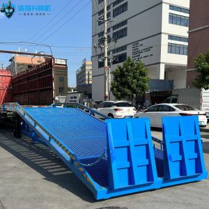 T/T CE/ISO 10 Ton Mobile Container Ramp for Forklift Used Loading Yard Ramp