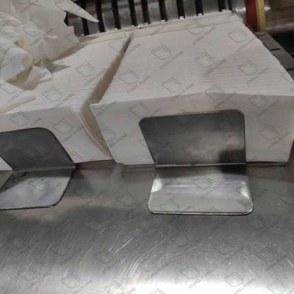 Quality Good Packaging 13-25gsm Toilet Tissue Paper can be flushed directly into the toilet wholesale