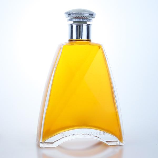 Body Material Glass 700ml Clear Flint Bottle for Gin Rum Champagne Whisky