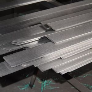 China Mirror Finished 304 Stainless Steel Flat Bar BA ASTM 316 321 Cold Drawn High Strength And High Corrosion Resistance on sale