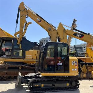 Cheap 7Tons Small Excavator CAT 307E2 With Thumb for sale