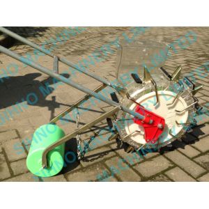 Corn seeder, Manual Corn planter