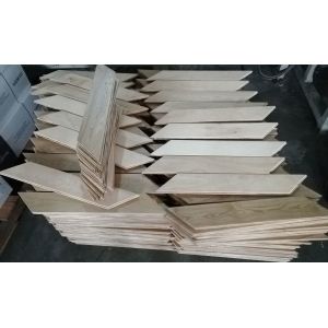 AB Grade Engineered Oak Chevron Flooring Brushed And Natural Lacquered