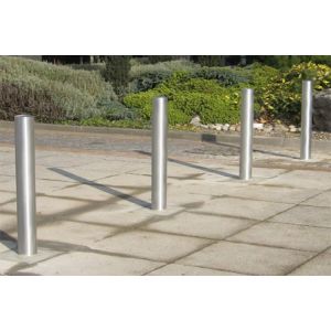 China Fully Automatic Stainless Steel Bollards Wall Thickness 1-15MM Height 400-700MM on sale