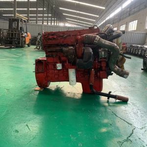 Cummins used diesel engine M11 440 with 2.8 displacement and Torque connection