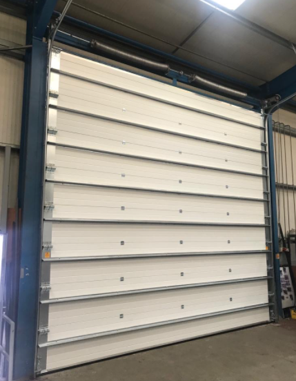 High Security Lock Fire Station Industrial Sectional Doors with Automatic Formed