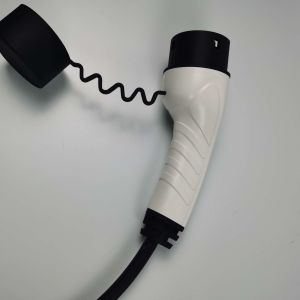 China 1.92KW Home EV Charging Station Numerical Screen Display 2KG Weight on sale