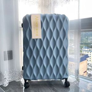 China Men Women Bird's Nest Pattern Luggage High Aesthetic Scratch-Resistant Quiet 360° Wheels 4 Spinner Wheels Black Suitcase on sale