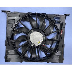 1742 8677 741 BMW G38 Engine Radiator Cooling Fan Assembly 400W with OE Quality