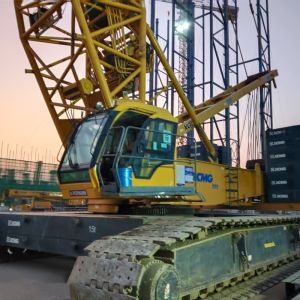 China 18m - 102m Boom Second Hand Crawler Cranes For Lifting And Transshipping Large Items on sale