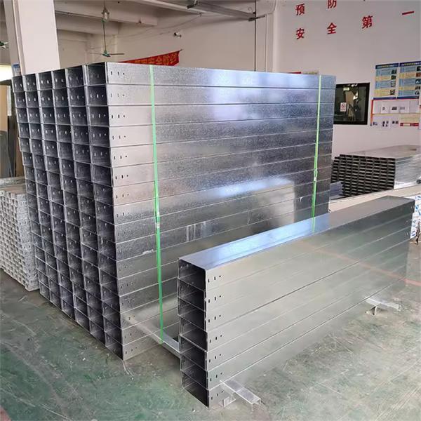 Wall Mounted Galvanized Trough Cable Tray For Electrical Wiring Management