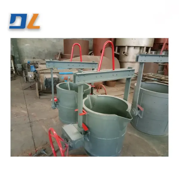 86 Pouring Iron Casting Ladle